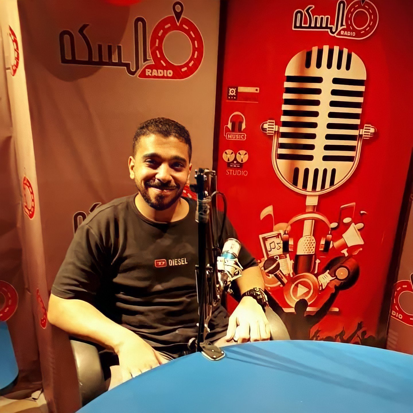 المؤلفين
